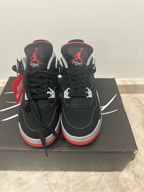 Jordan Air Jordan 4 Retro - Black / Fire Red / Cement Grey